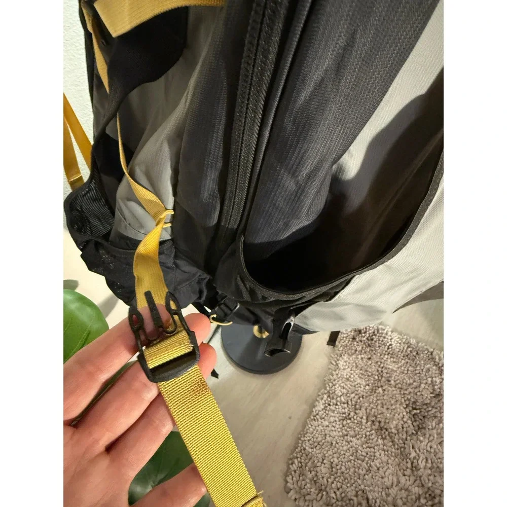REI Co-op backpack Grand Tour 85 technical daypack gray extra comfort 85L‎ large